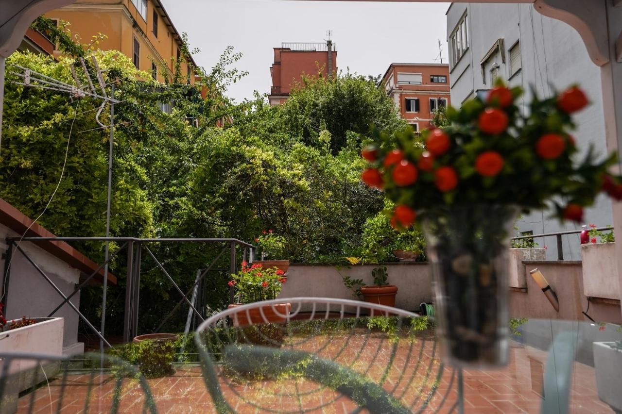 Stunning Terrace Vatican City Apartment Рим Екстериор снимка